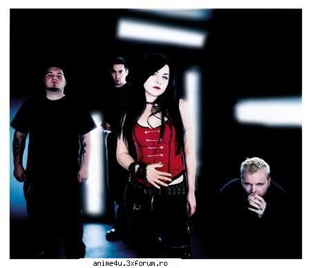 Evanescence - mie imi place mult aceasta trupa.....mai ales - Muzica